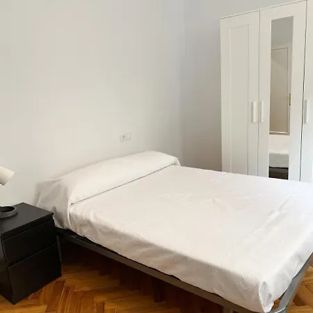 Apartment Piso 5 Salgueira 1 *